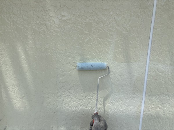 熊本市中央区  坪井  アパート　 屋根外壁塗装工事 　外壁下塗りサムネイル